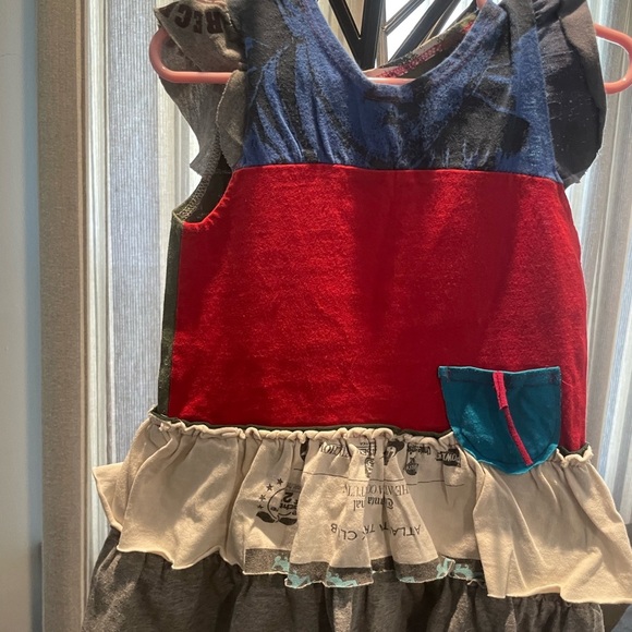 Awesome whimsical upcycled tiered shirt dress size 5/6 - Picture 2 of 4